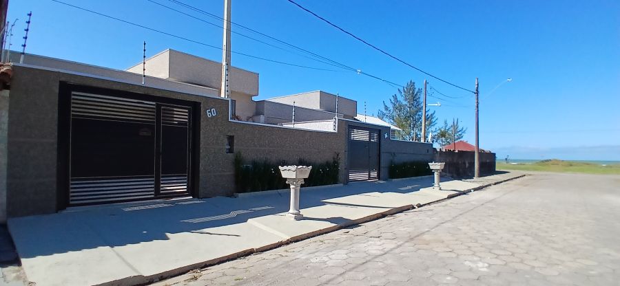Casa Alto Padrão - Venda - Bopiranga - Itanhaém - SP