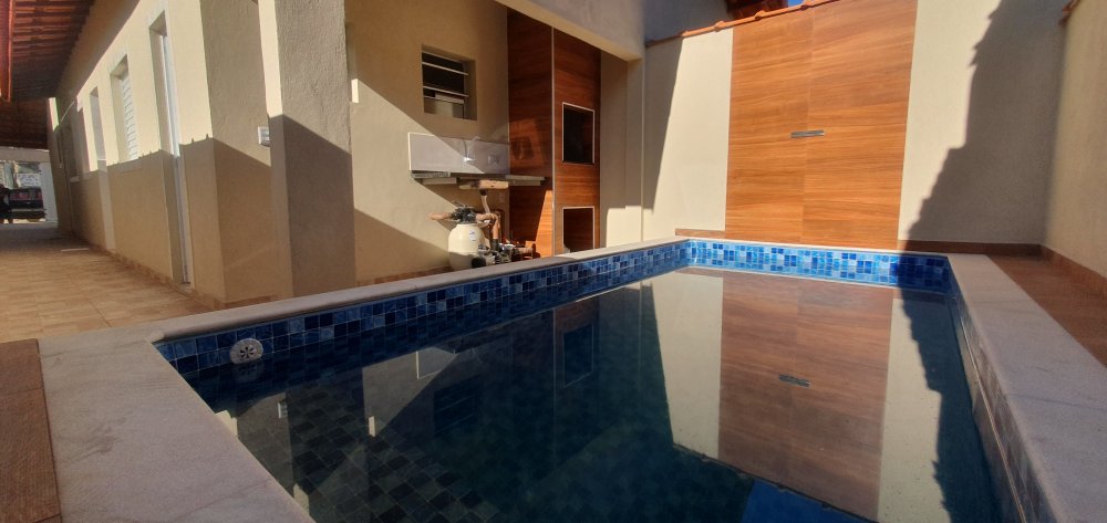 Casa Geminada - Venda - Sion - Itanham - SP