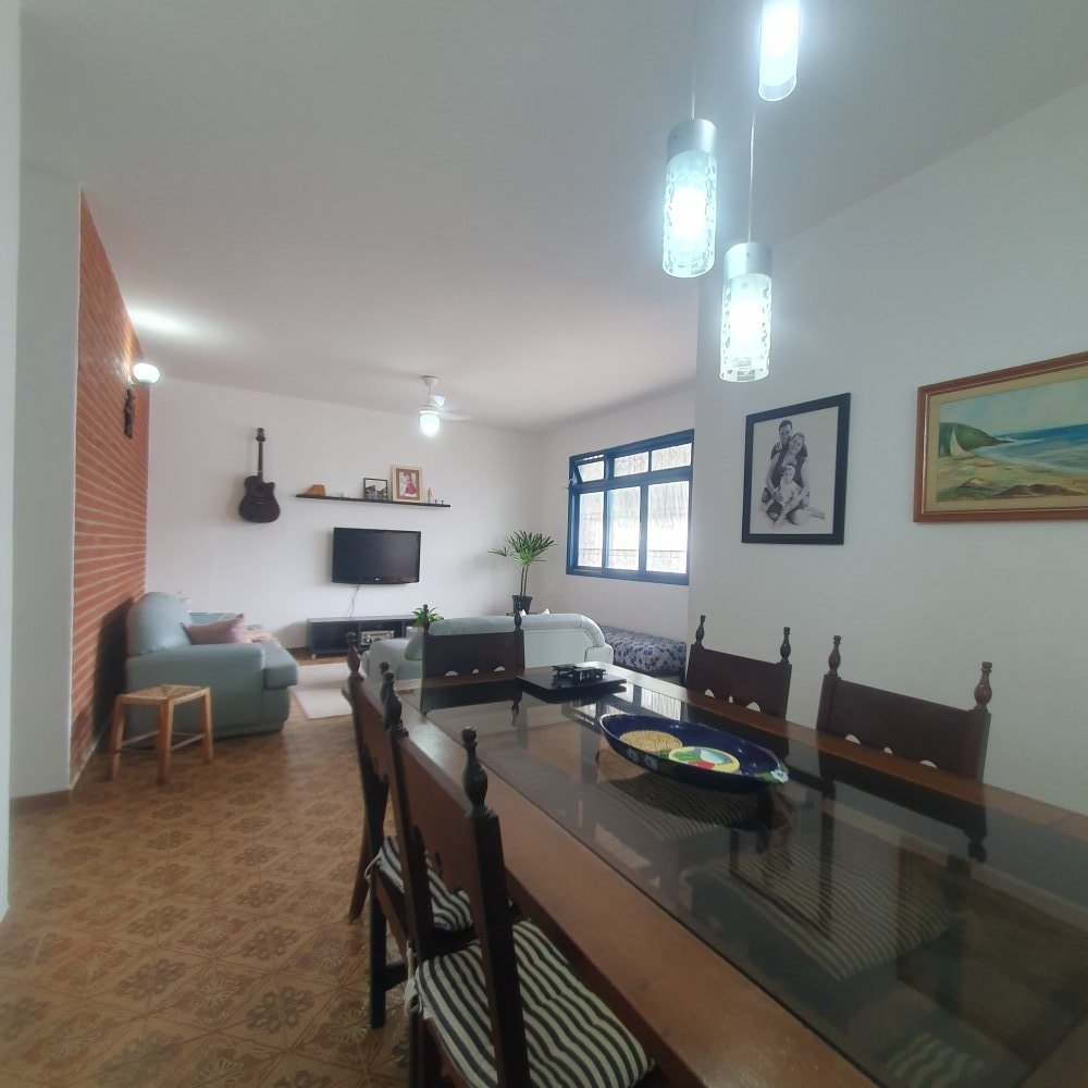 Casa - Venda - Jardim Suaro - Itanham - SP