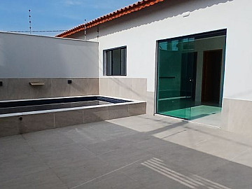 Casa Geminada � Venda